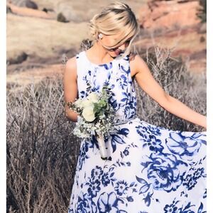 Eliza J Blue and White Sleevless Lined Fit‎ and Flare Party Dress Size 12